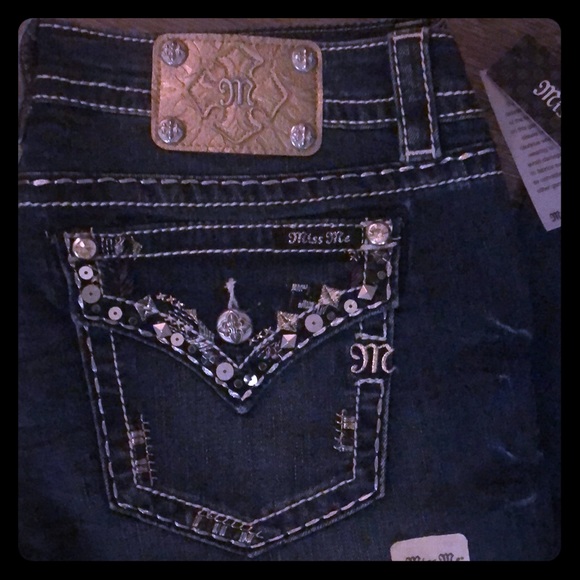 Miss Me Denim - NWT Miss Me Signature Boot jeans 33x32